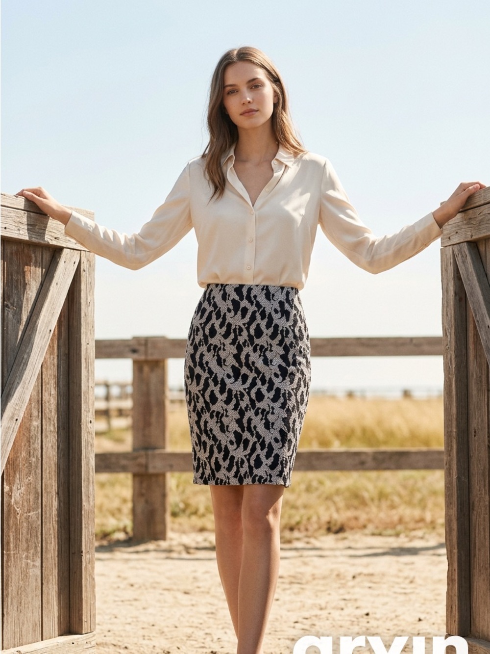 Arypn Printed Pencil Skirt in Black and Silver